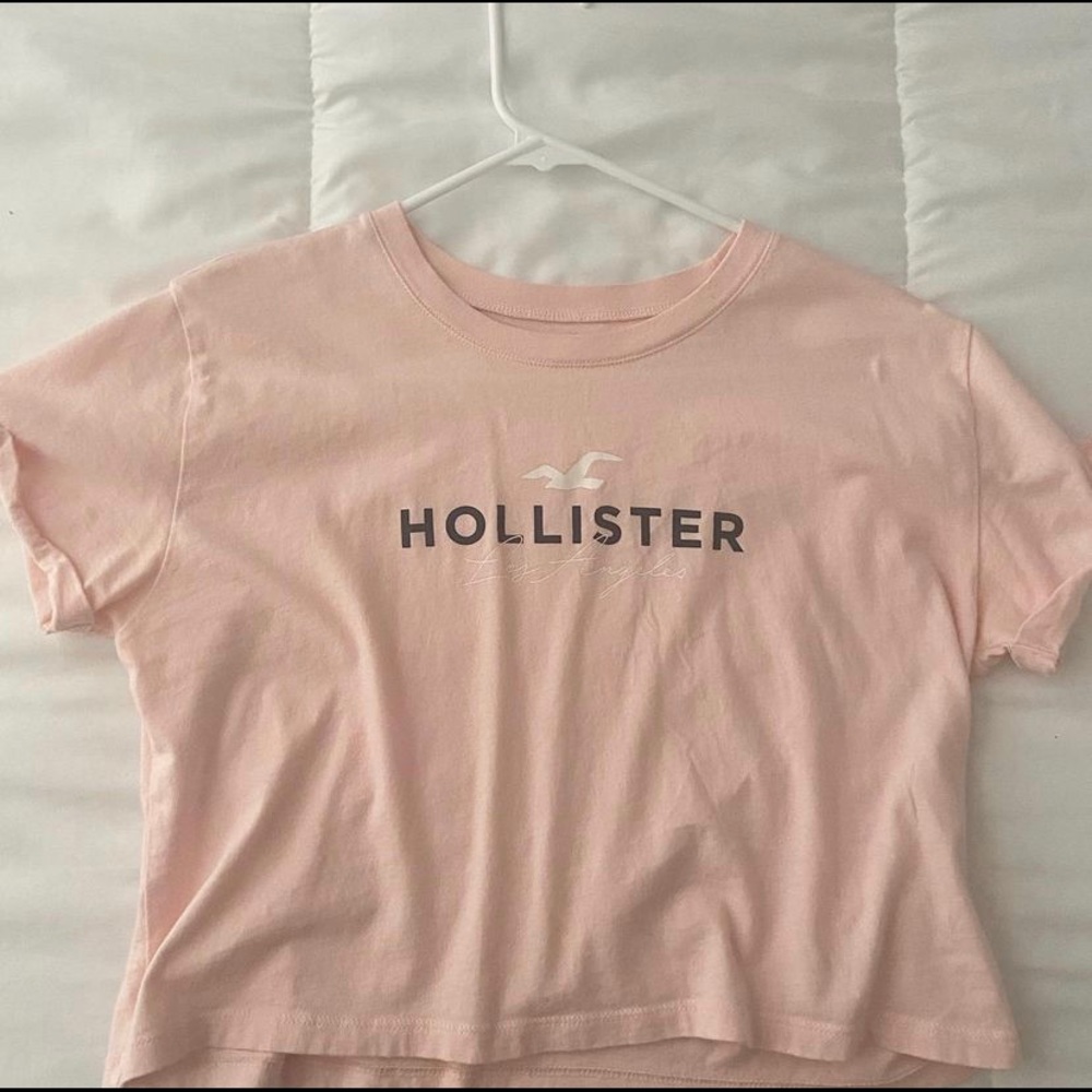 hollister tee